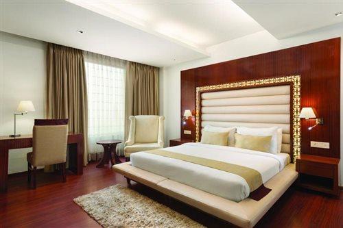 Days Hotel By Wyndham Panipat Экстерьер фото